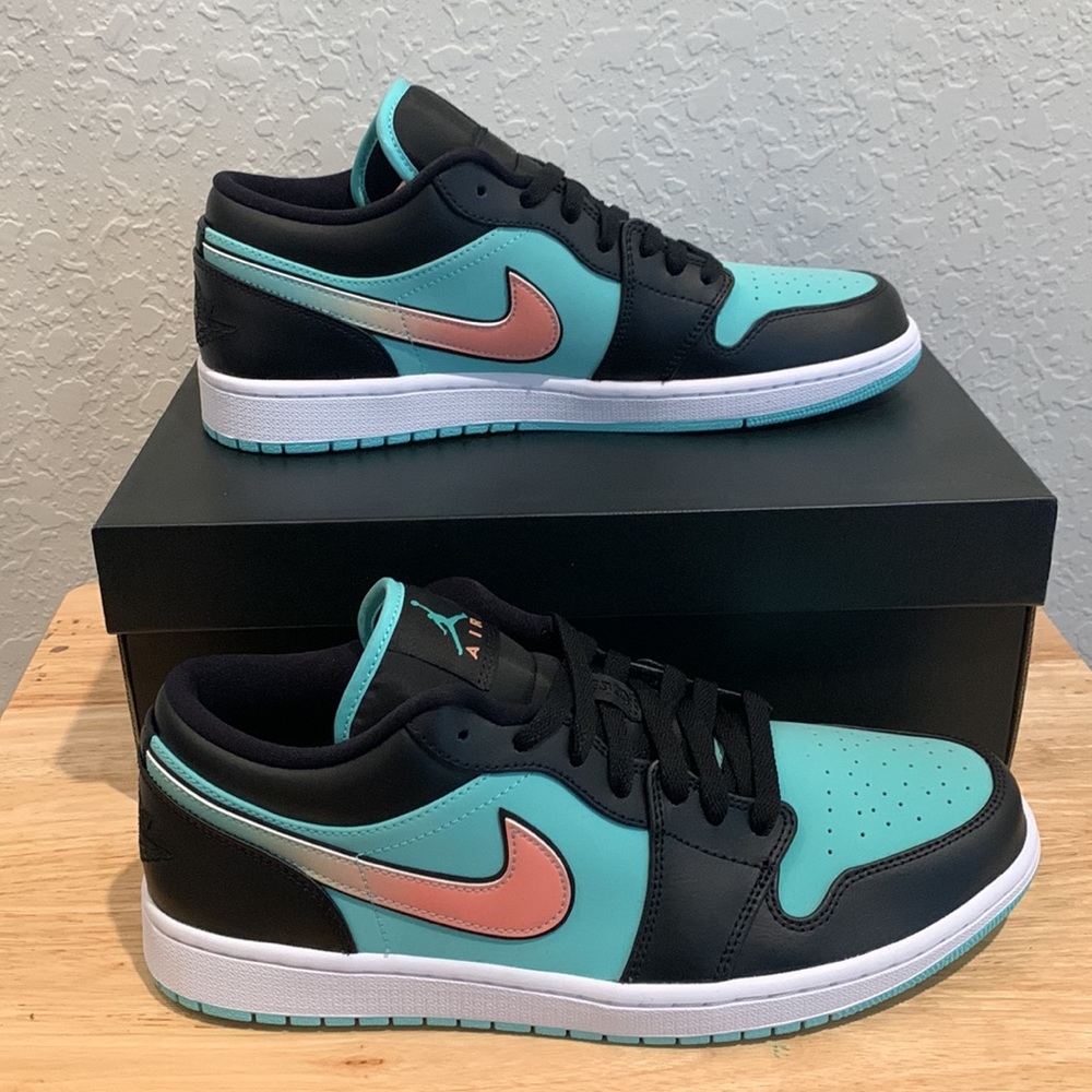 NIKE AIR JORDAN 1 LOW SE SNEAKERS - Picture 8 of 12